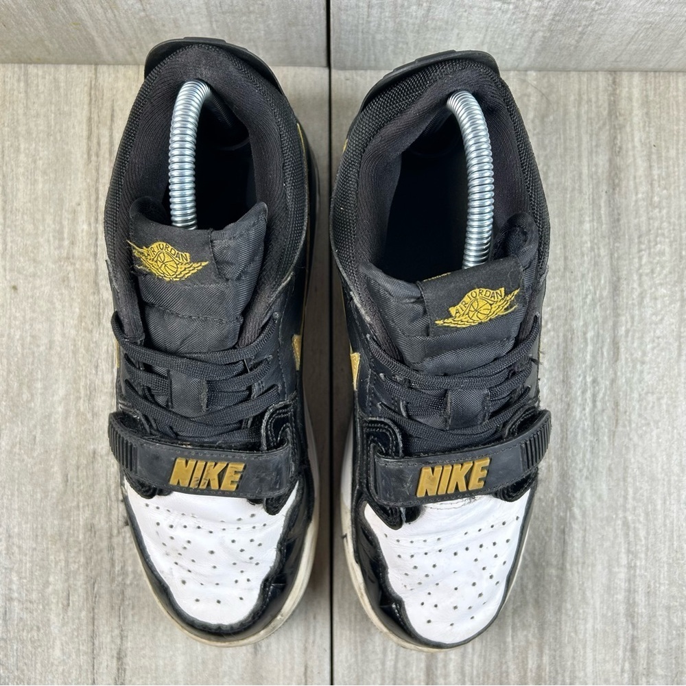 Nike Air Jordan Legacy 312 GS Basketball Black Gold Sneaker Youth Boys Size 6.5Y - Picture 6 of 10